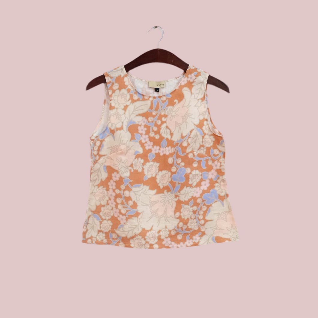 Elements Top // Tan Floral