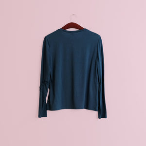 Essence Sweater // Teal